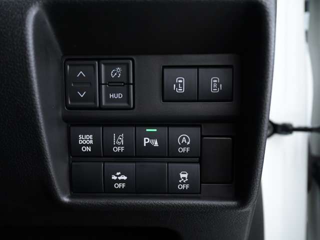 MITSUBISHI DELICA D:2 4WD 2024 Image 31