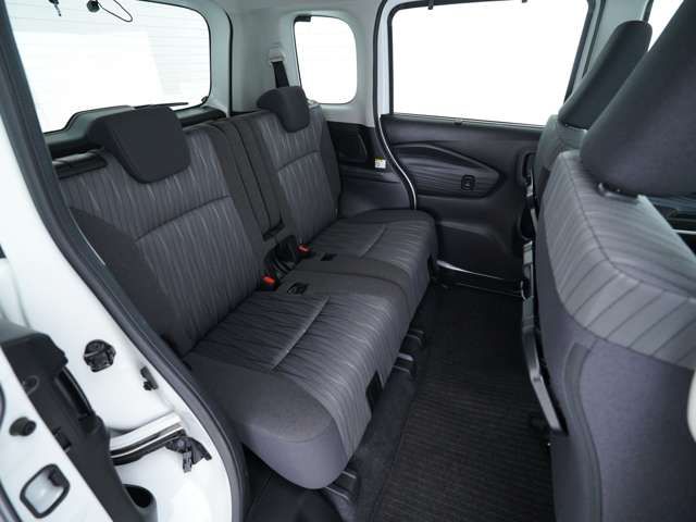 MITSUBISHI DELICA D:2 4WD 2024 Image 31