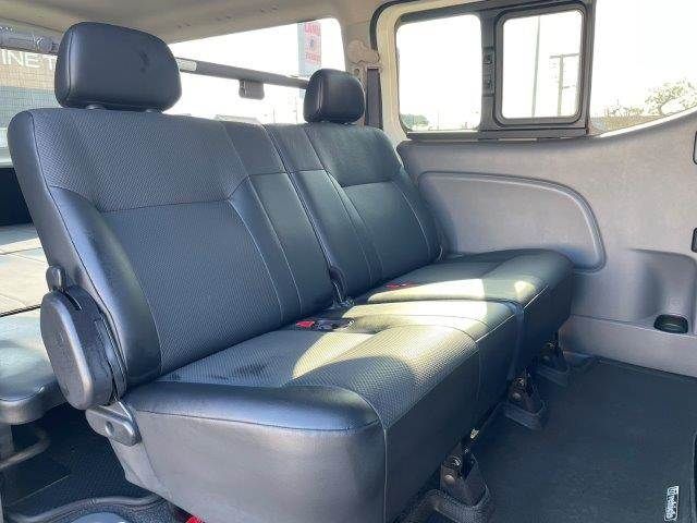 NISSAN NV350 CARAVAN 2018 Image 31