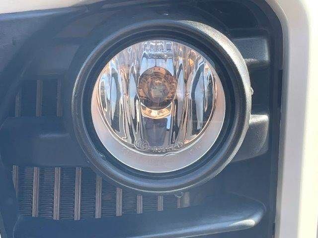 NISSAN NV350 CARAVAN 2018 Image 31