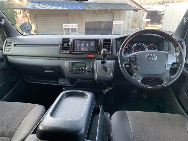 TOYOTA HIACE VAN 2WD 2019 Image 31