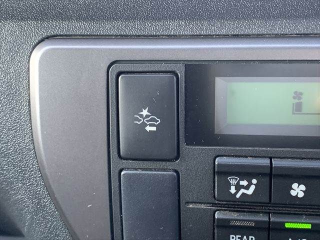 TOYOTA HIACE VAN 2WD 2019 Image 31