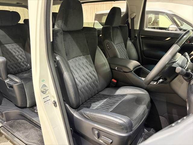 TOYOTA VELLFIRE 2015 Image 31