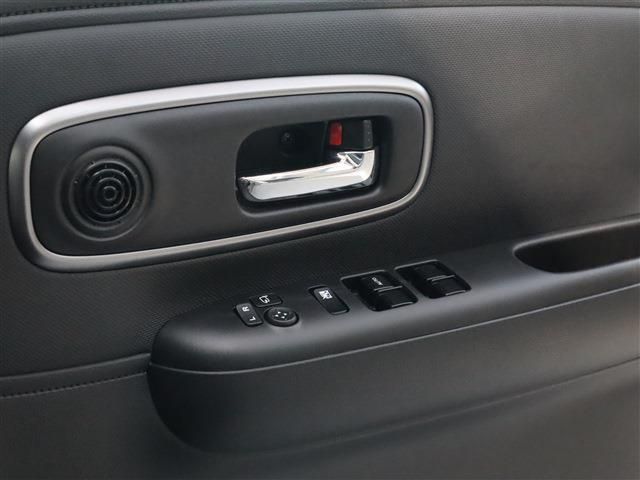 SUZUKI WAGON R SMILE 2024 Image 31