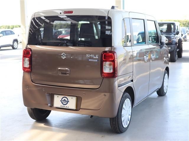 SUZUKI WAGON R SMILE 2024 Image 31