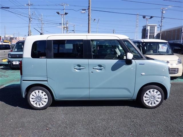 SUZUKI WAGON R SMILE 2024 Image 31