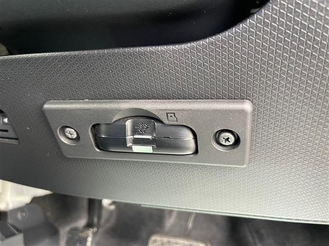 DAIHATSU TANTO CUSTOM 2020 Image 31