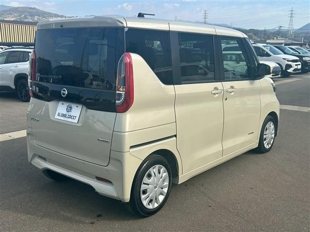 NISSAN ROOX 2023 Image 31