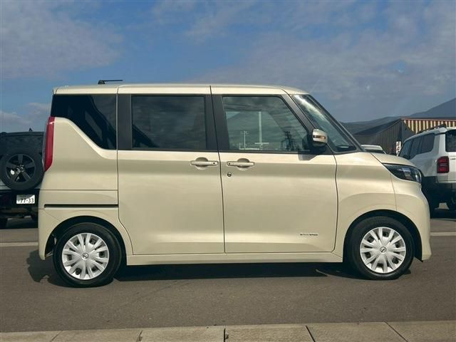 NISSAN ROOX 2023 Image 31