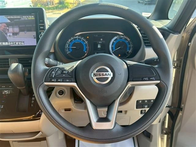 NISSAN ROOX 2023 Image 31