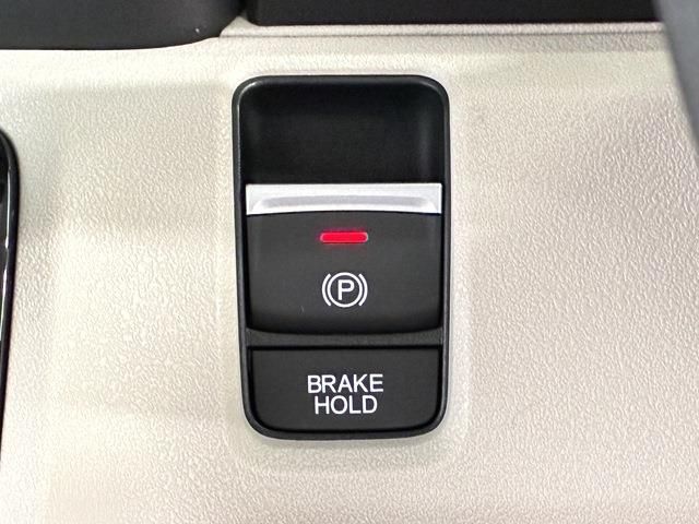 HONDA N BOX 2024 Image 31