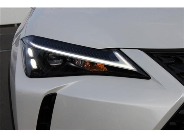 TOYOTA LEXUS UX200 2022 Image 31