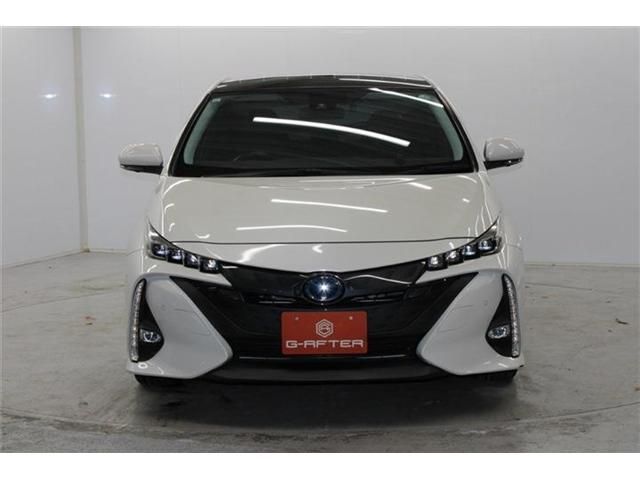 TOYOTA PRIUS PHV 2019 Image 31