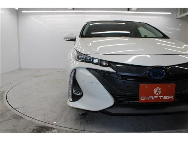 TOYOTA PRIUS PHV 2019 Image 31