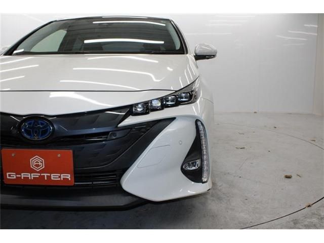 TOYOTA PRIUS PHV 2019 Image 31