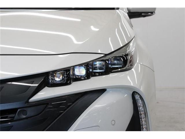 TOYOTA PRIUS PHV 2019 Image 31