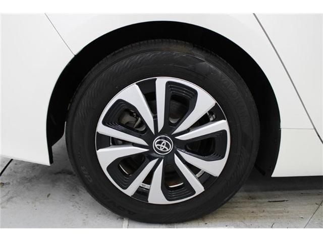 TOYOTA PRIUS PHV 2019 Image 31