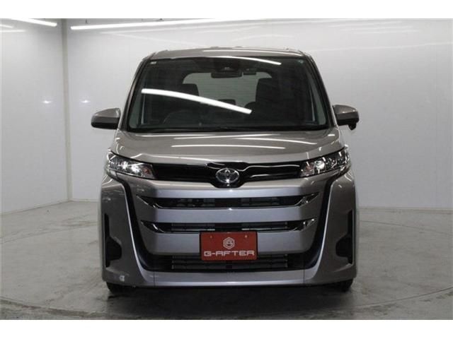 TOYOTA NOAH 2022 Image 31