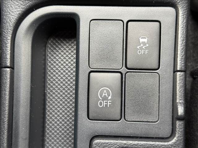 TOYOTA VITZ 2016 Image 31