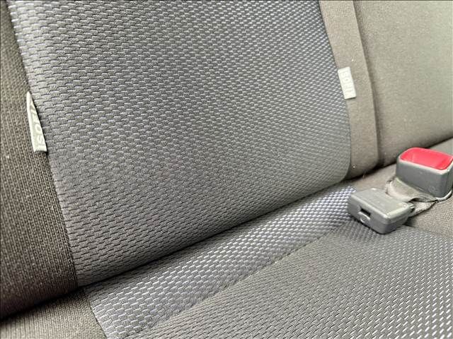 TOYOTA VITZ 2016 Image 31