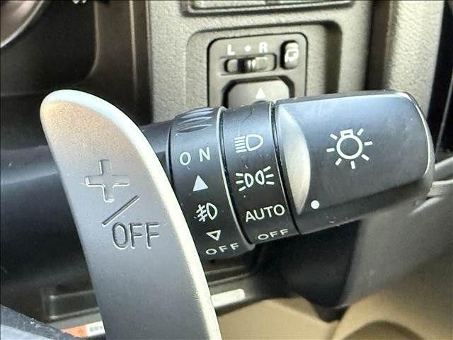 MITSUBISHI DELICA D:5 4WD 2016 Image 31