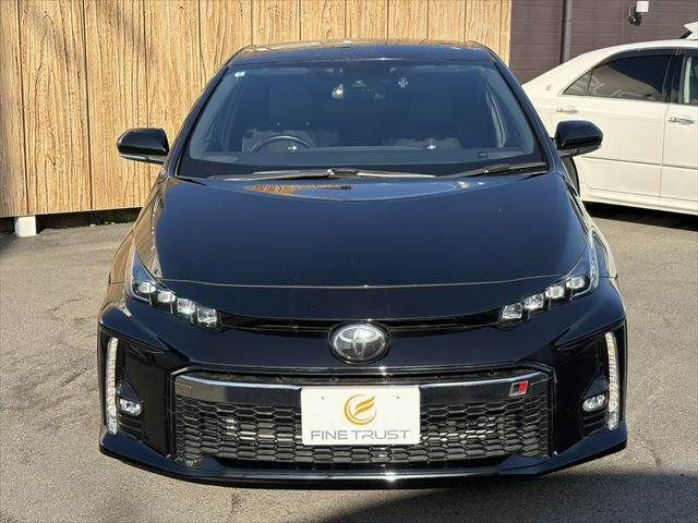 TOYOTA PRIUS PHV 2018 Image 31