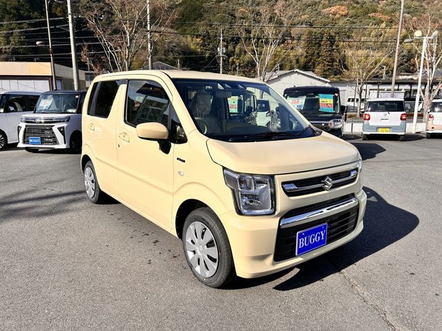 SUZUKI WAGON R 2025 Image 31