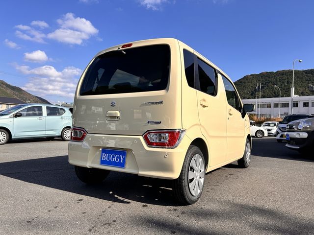 SUZUKI WAGON R 2025 Image 31