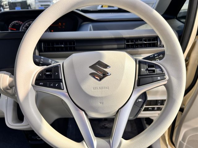 SUZUKI WAGON R 2025 Image 31