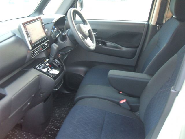 NISSAN ROOX 2021 Image 31