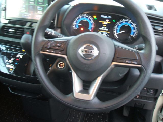 NISSAN ROOX 2021 Image 31