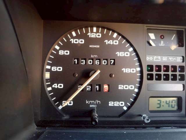 VOLKSWAGEN GOLF 1985 Image 31