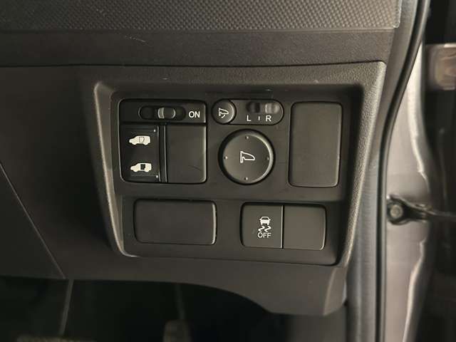 HONDA FREED SPIKE HYBRID 2013 Image 31