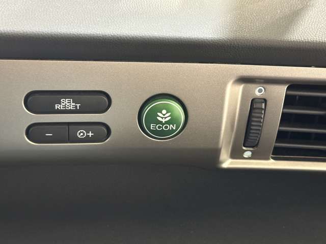 HONDA FREED SPIKE HYBRID 2013 Image 31