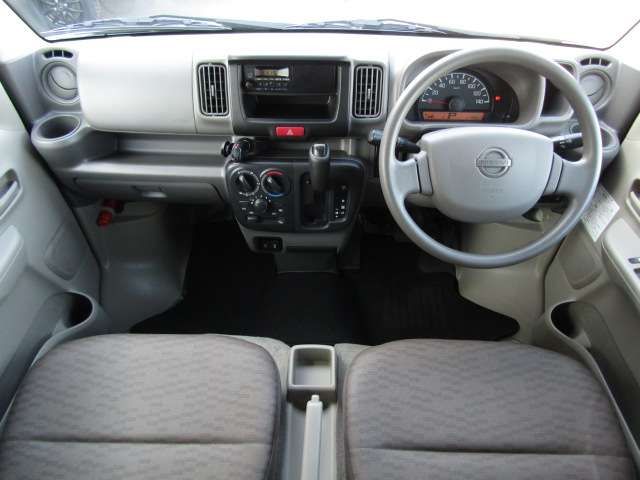 NISSAN NV100 CLIPPER 2023 Image 31