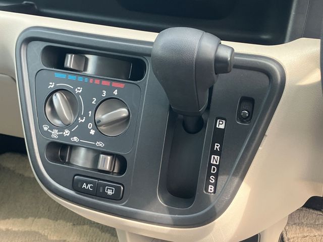 TOYOTA PASSO 4WD 2023 Image 31