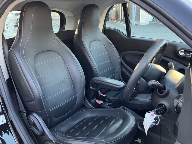 MCC SMART FORTWO COUPE 2017 Image 31