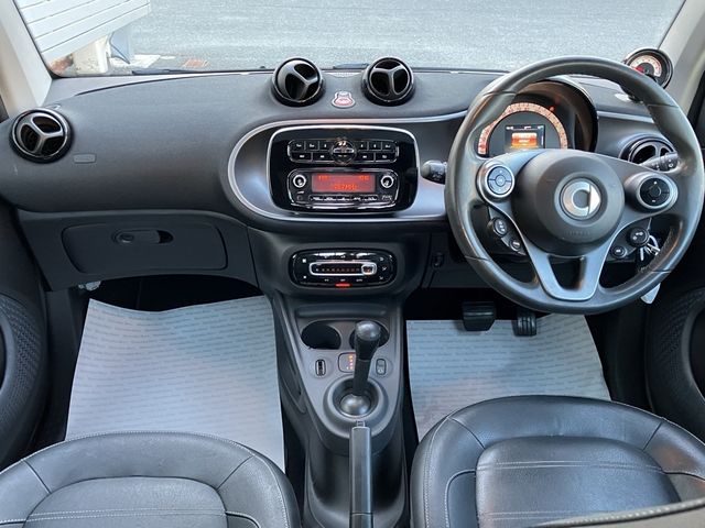 MCC SMART FORTWO COUPE 2017 Image 31