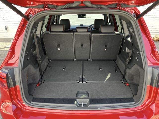 MERCEDES BENZ GLB 2025 Image 31