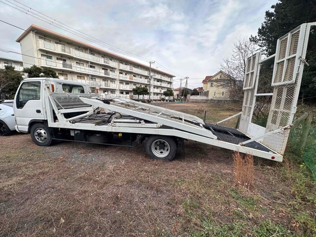 ISUZU ELF 2003 Image 31