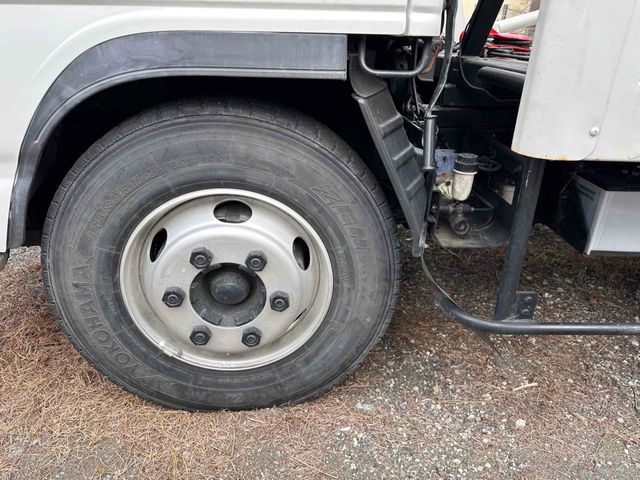 ISUZU ELF 2003 Image 31