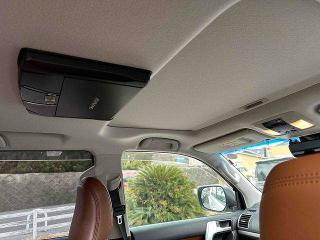 TOYOTA LANDCRUISER PRADO 2021 Image 31