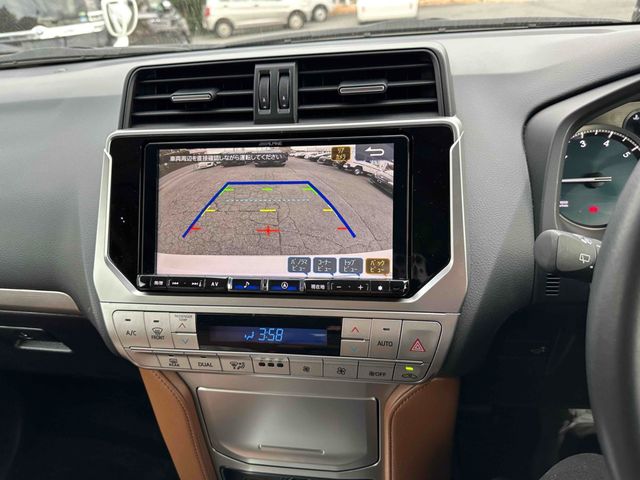 TOYOTA LANDCRUISER PRADO 2021 Image 31