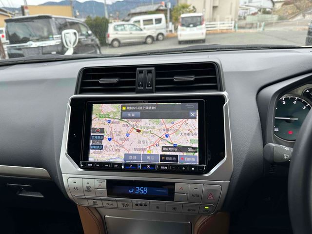 TOYOTA LANDCRUISER PRADO 2021 Image 31