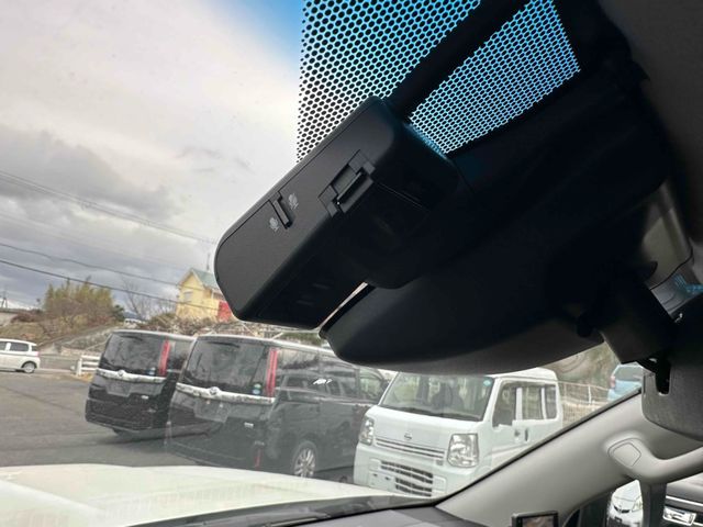 TOYOTA LANDCRUISER PRADO 2021 Image 31