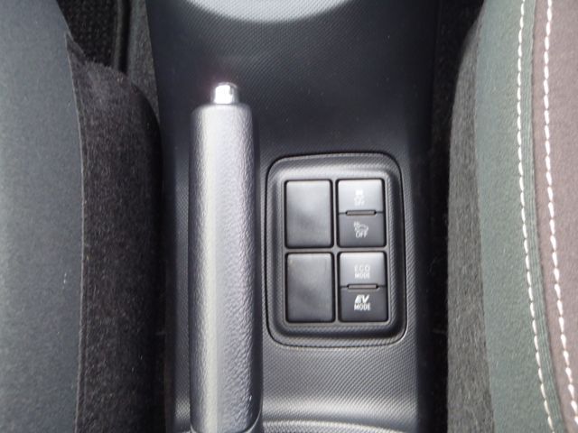 TOYOTA AQUA 2017 Image 31