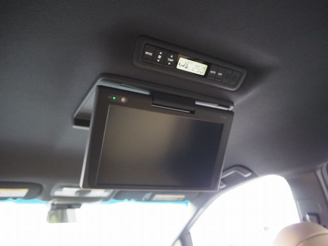 TOYOTA ESTIMA  4WD 2016 Image 31