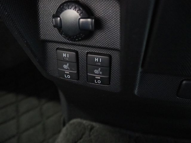 TOYOTA ESTIMA  4WD 2016 Image 31