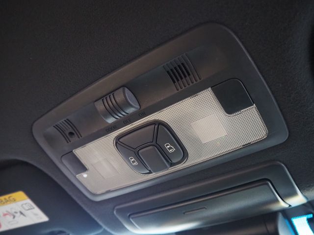 TOYOTA ESTIMA  4WD 2016 Image 31