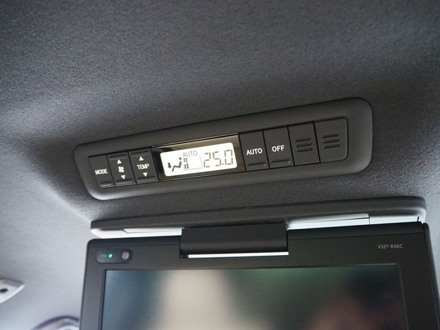 TOYOTA ESTIMA  4WD 2016 Image 31